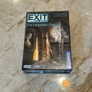 New EXiT The Forbidden Castle game by Kosmos. Made in Germany original packaging